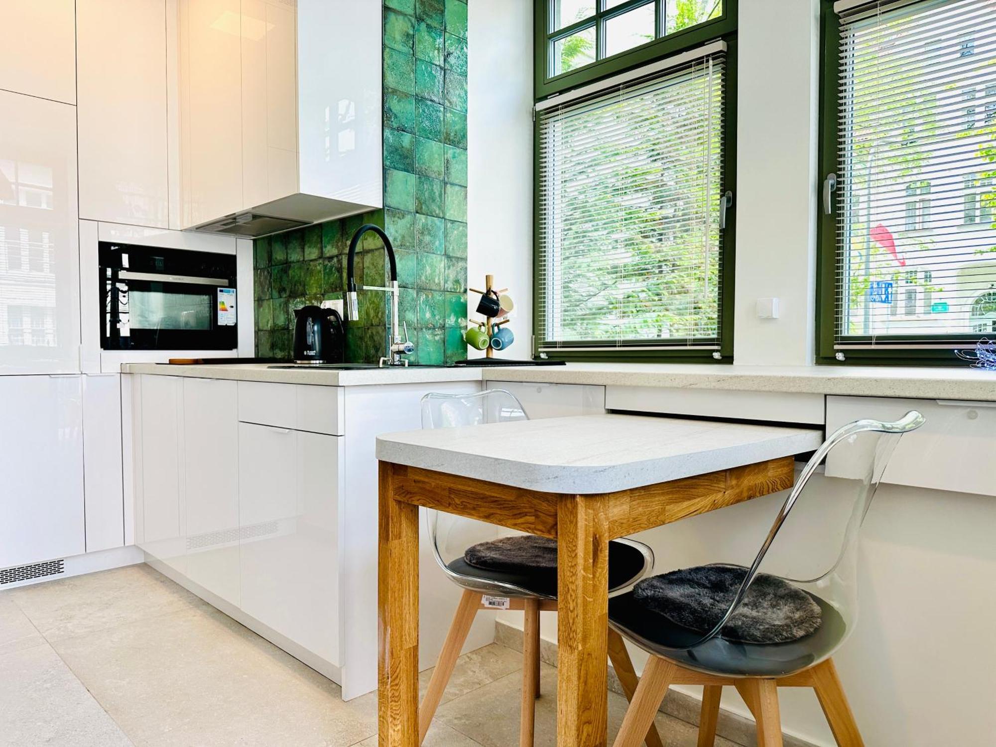 Apartment Evergreen House *